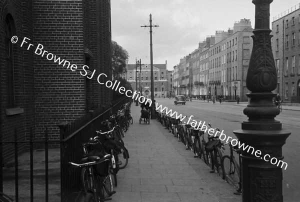 FITZWILLIAM STREET BIKES OUTSIDE REPARATION  CHURCH